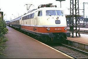 103 001